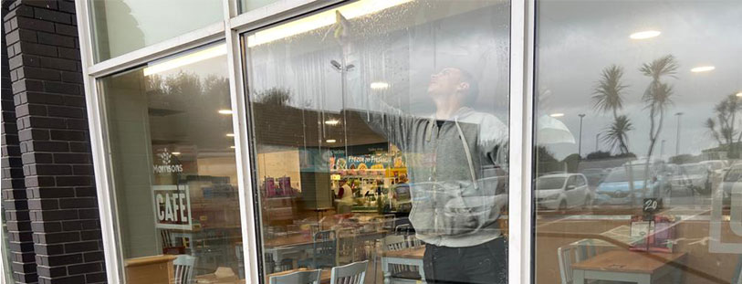 Read more about the article Understanding Commercial Glazing